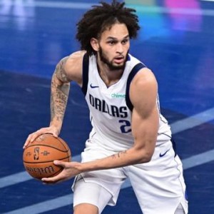 独行侠阵容持续被伤病摧残，莱夫利骨折至少歇俩月